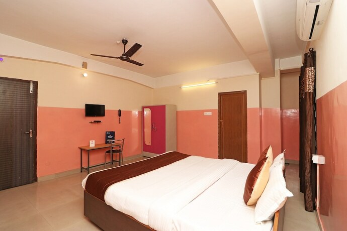 Imagen general del Hotel Oyo 4979 Prabha Palace Lodge. Foto 17