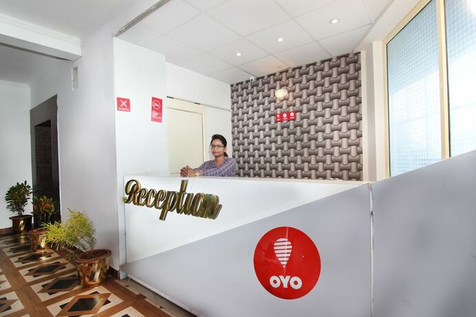 Imagen general del Hotel Oyo 4998 Sara Residency. Foto 8