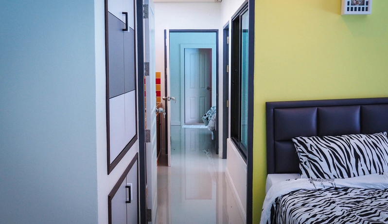 Imagen de la habitación del Hotel Oyo 500 Cordelia Resort Samroiyod. Foto 5