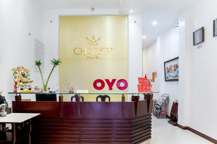 Imagen de los interiores del Hotel Oyo 518 Chariot. Foto 17