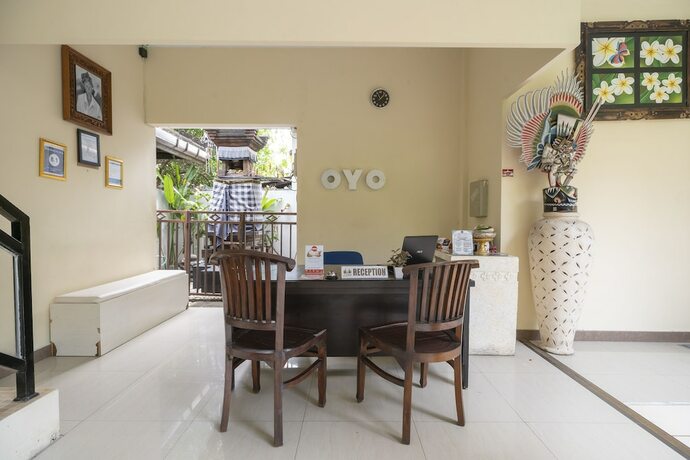 Imagen de los interiores del Hotel Oyo 523 Dedy Beach Inn. Foto 17