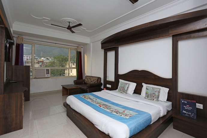 Imagen de la habitación del Hotel Oyo 5239 Satya Shree. Foto 14