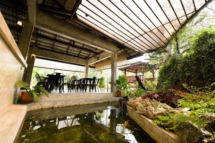 Imagen del bar/restaurante del Hotel Oyo 536 Reuan Kanthima. Foto 1