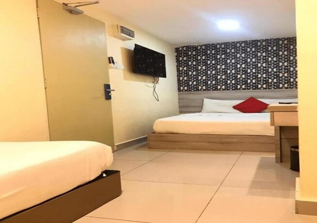 Imagen de la habitación del Hotel Oyo 552 Kl Centre Point. Foto 18