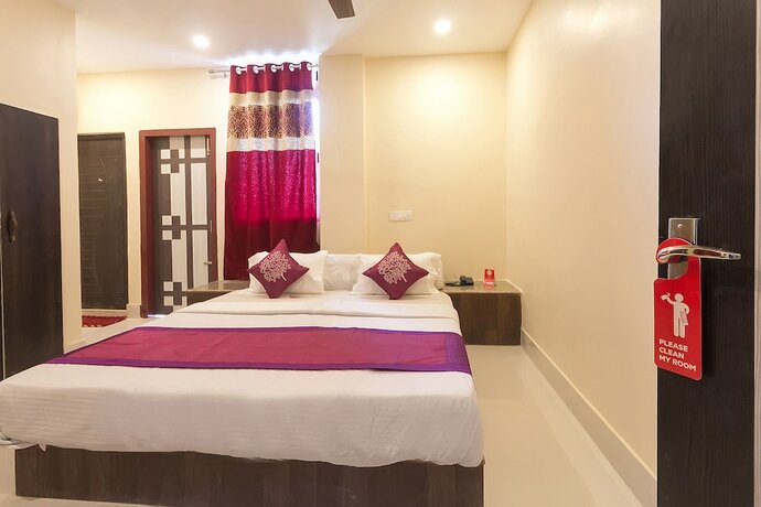 Imagen general del Hotel Oyo 5638 Om Regency I. Foto 9