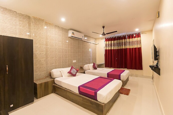 Imagen general del Hotel Oyo 5638 Om Regency I. Foto 12
