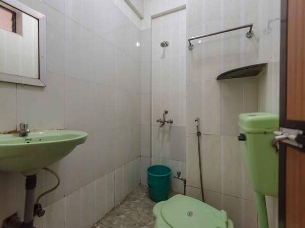 Imagen de la habitación del Hotel Oyo 5651 Stayout Near Baga Beach. Foto 13