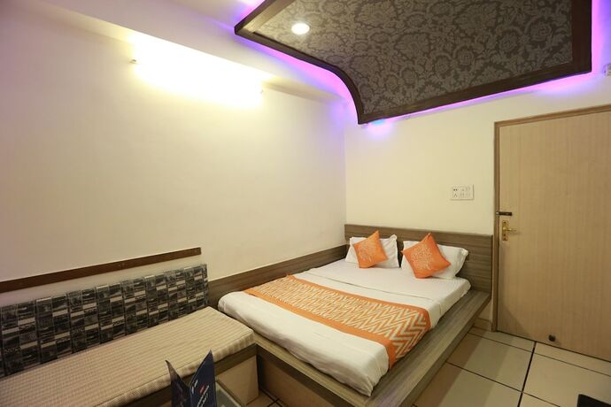 Imagen de la habitación del Hotel Oyo 5688 Gagan Eco. Foto 12