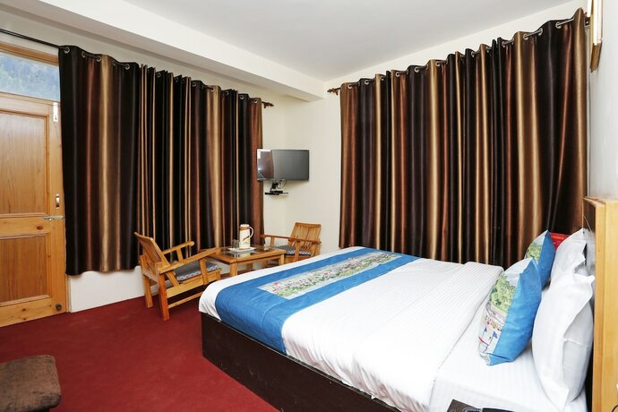 Imagen de la habitación del Hotel Oyo 5698 The Destination Manali. Foto 23