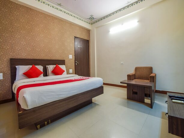 Imagen de la habitación del Hotel Oyo 5715 King Mansion. Foto 11