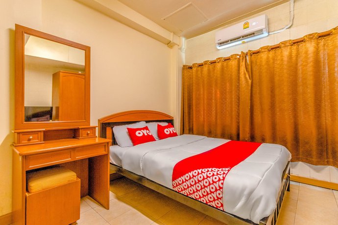 Imagen de la habitación del Hotel Oyo 583 Sweethome Guest House. Foto 8