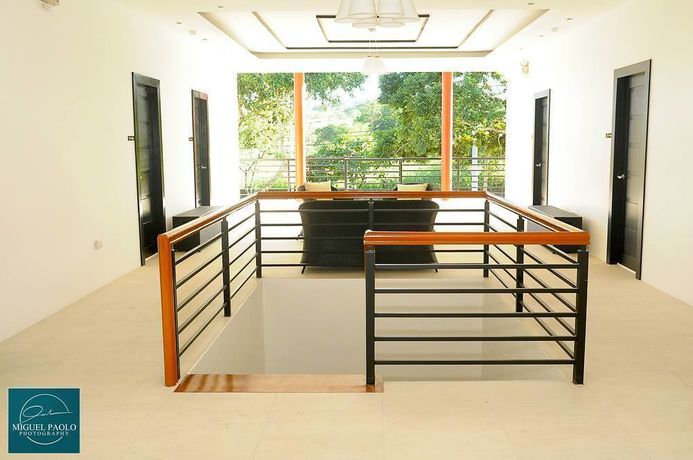 Imagen de los interiores del Hotel Oyo 642 The Junction Tagaytay. Foto 6