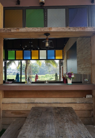 Imagen del bar/restaurante del Hotel Oyo 643 Kokview Chiang Rai. Foto 6
