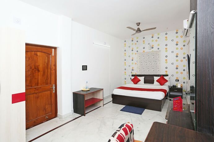 Imagen de la habitación del Hotel Oyo 6680 Galaxy International. Foto 11