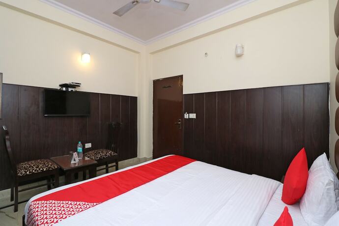 Imagen de la habitación del Hotel Oyo 6706 New Sunder Residency. Foto 4