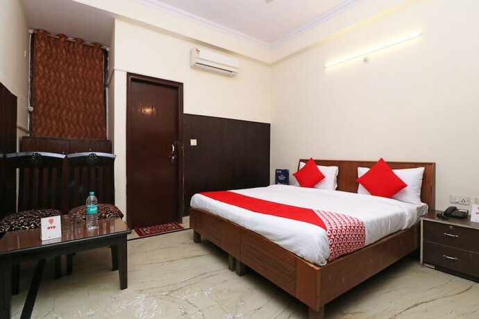 Imagen de la habitación del Hotel Oyo 6706 New Sunder Residency. Foto 11