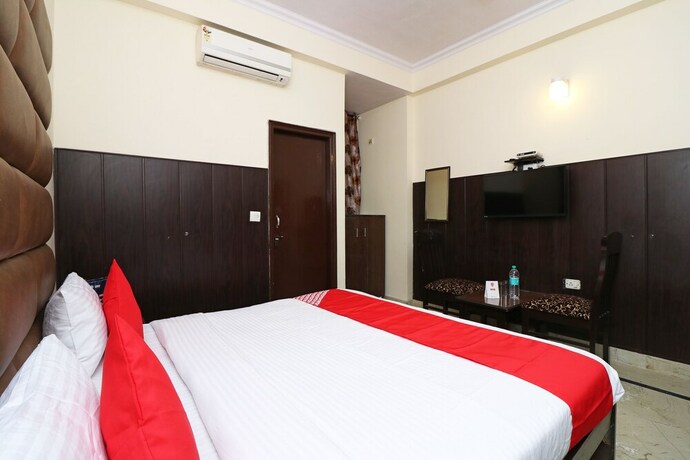 Imagen de la habitación del Hotel Oyo 6706 New Sunder Residency. Foto 12