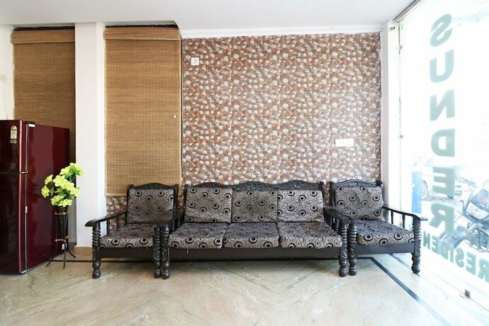 Imagen de los interiores del Hotel Oyo 6706 New Sunder Residency. Foto 17