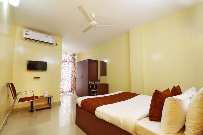 Imagen de la habitación del Hotel Oyo 6725 Palm Inn. Foto 24