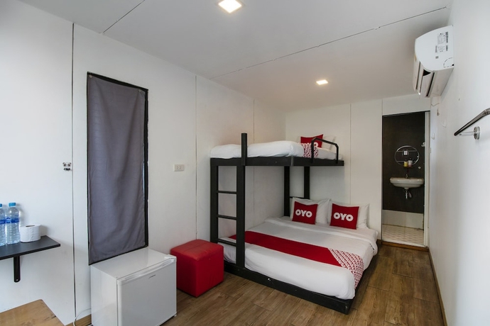 Imagen de la habitación del Hotel Oyo 673 Nice Sleep Box. Foto 6