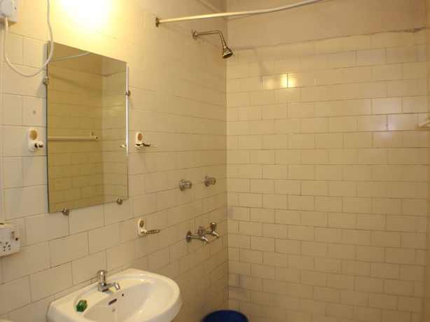 Imagen de la habitación del Hotel Oyo 6744 Stayout Sunny Holiday Homes. Foto 14