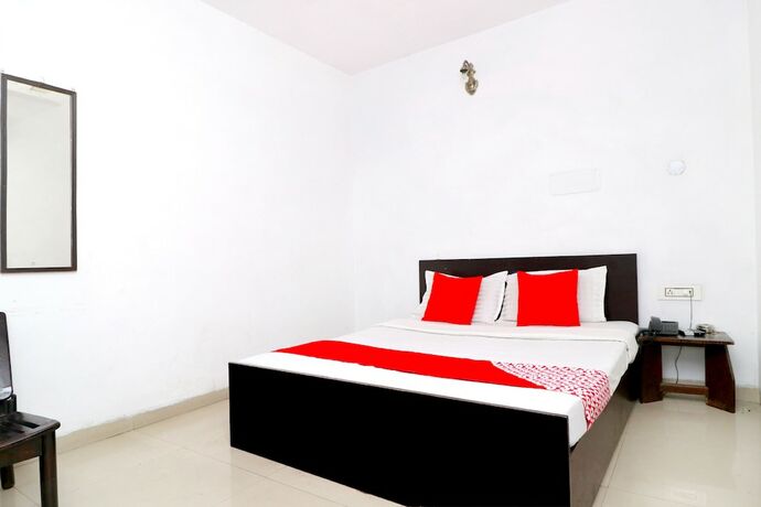 Imagen de la habitación del Hotel Oyo 6785 Sunder Bus Stand. Foto 13