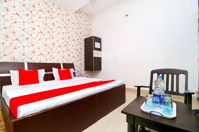 Imagen de la habitación del Hotel Oyo 6785 Sunder Bus Stand. Foto 14