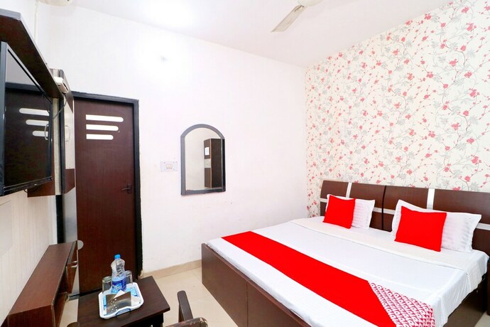 Imagen de la habitación del Hotel Oyo 6785 Sunder Bus Stand. Foto 15