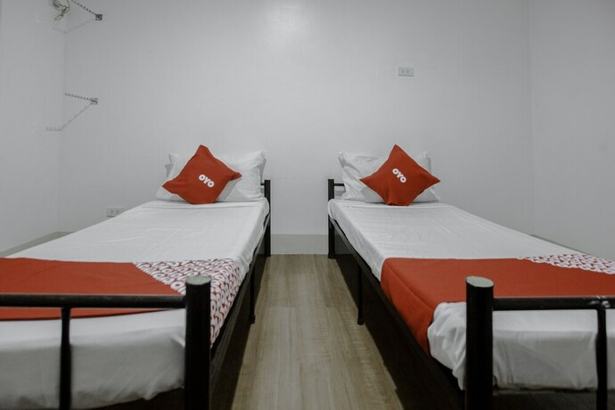 Imagen de la habitación del Hotel Oyo 691 Sulit Dormitel. Foto 11