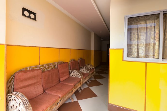 Imagen de los interiores del Hotel Oyo 6996 Near Beltola. Foto 19