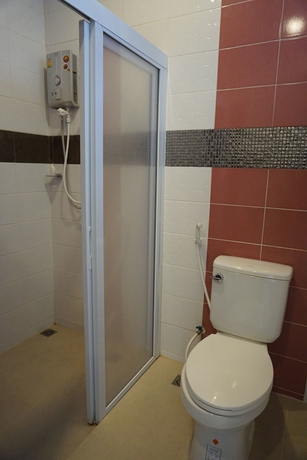 Imagen de la habitación del Hotel Oyo 701 Sabai Palace. Foto 11
