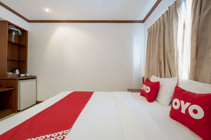 Imagen de la habitación del Hotel Oyo 75328 Punjabi Junction. Foto 11