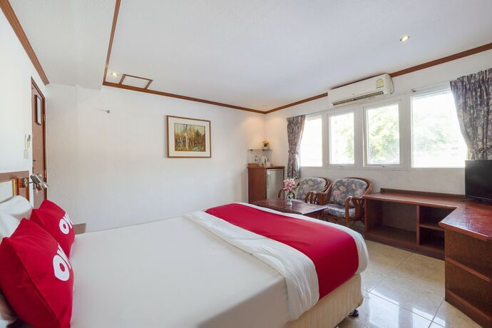 Imagen de la habitación del Hotel Oyo 75328 Punjabi Junction. Foto 12