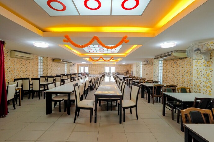 Imagen del bar/restaurante del Hotel Oyo 75362 Swagath Home. Foto 18