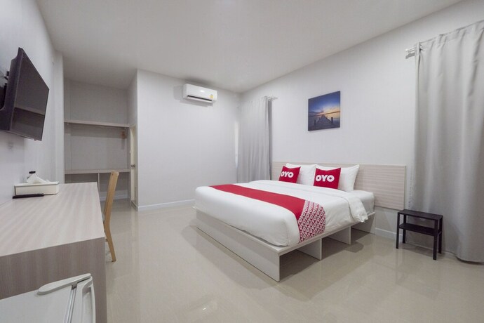 Imagen de la habitación del Hotel Oyo 75378 Thawapee Resort. Foto 22