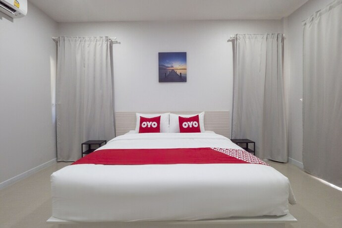 Imagen de la habitación del Hotel Oyo 75378 Thawapee Resort. Foto 23