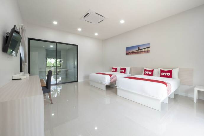 Imagen de la habitación del Hotel Oyo 75378 Thawapee Resort. Foto 26