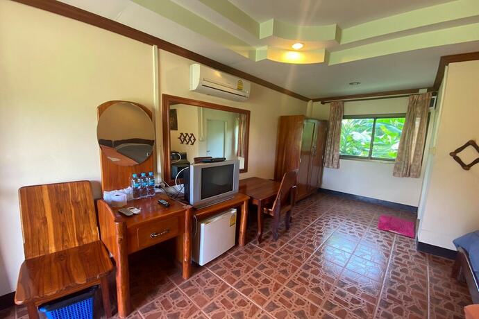 Imagen de la habitación del Hotel Oyo 75380 Bannoichynum Resort Kanchanaburi. Foto 20