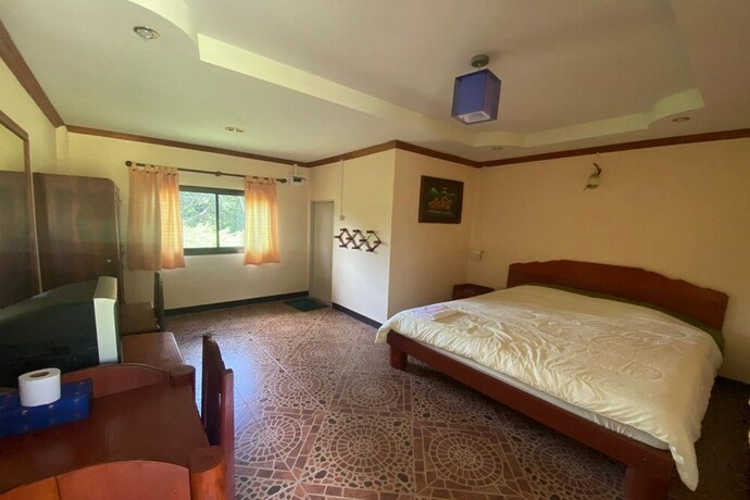 Imagen de la habitación del Hotel Oyo 75380 Bannoichynum Resort Kanchanaburi. Foto 21