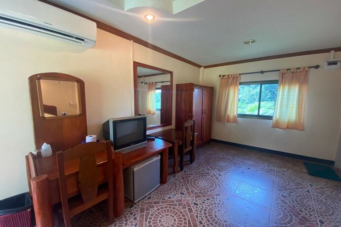 Imagen de la habitación del Hotel Oyo 75380 Bannoichynum Resort Kanchanaburi. Foto 22