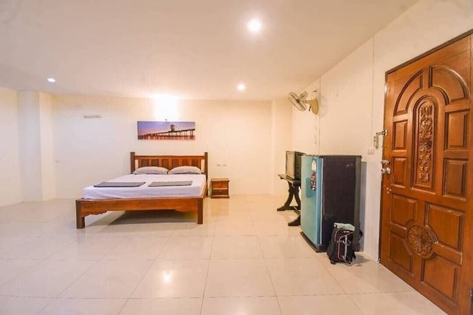 Imagen de la habitación del Hotel Oyo 75398 The Wanna Pattaya. Foto 5