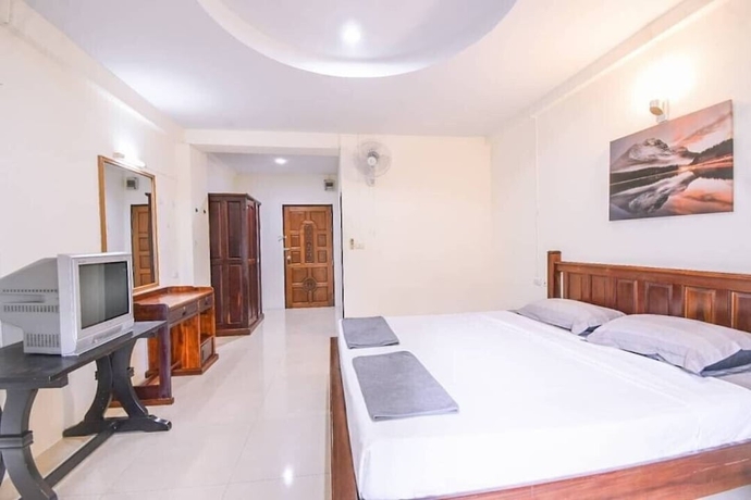 Imagen de la habitación del Hotel Oyo 75398 The Wanna Pattaya. Foto 13