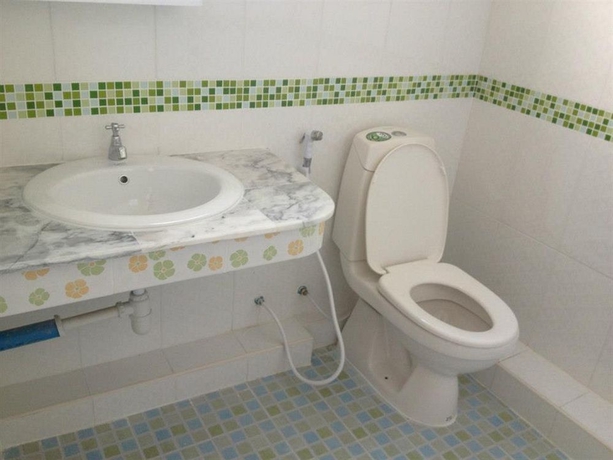 Imagen de la habitación del Hotel Oyo 75405 Ladda Place. Foto 5