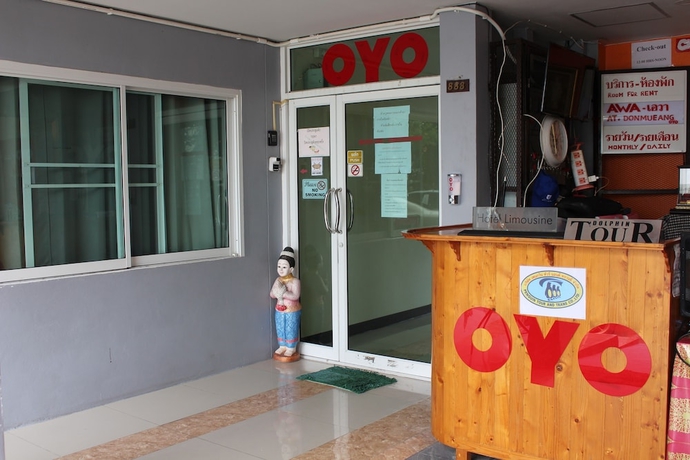 Imagen de los interiores del Hotel Oyo 75410 Awa Don Muang. Foto 17