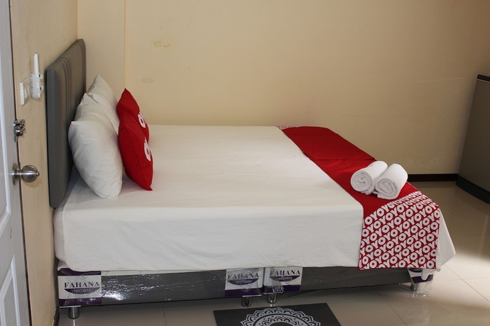 Imagen de la habitación del Hotel Oyo 75410 Awa Don Muang. Foto 7