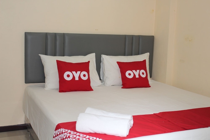 Imagen de la habitación del Hotel Oyo 75410 Awa Don Muang. Foto 9