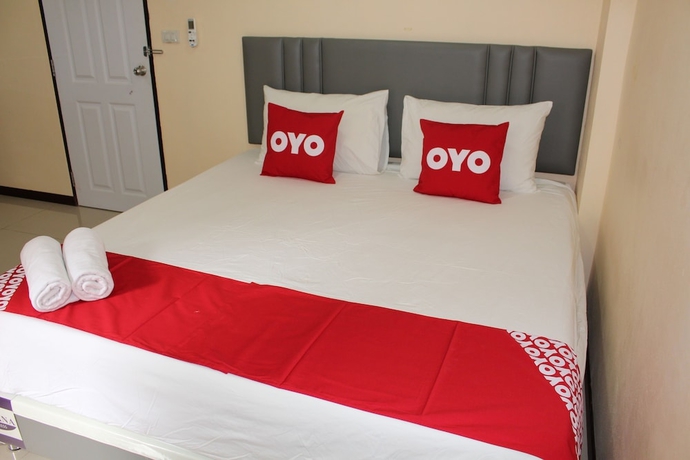 Imagen de la habitación del Hotel Oyo 75410 Awa Don Muang. Foto 11