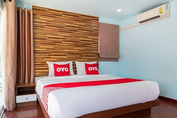 Imagen de la habitación del Hotel Oyo 755 Rattana Resort. Foto 18