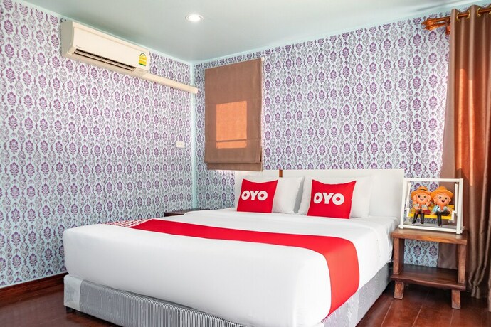 Imagen de la habitación del Hotel Oyo 755 Rattana Resort. Foto 24