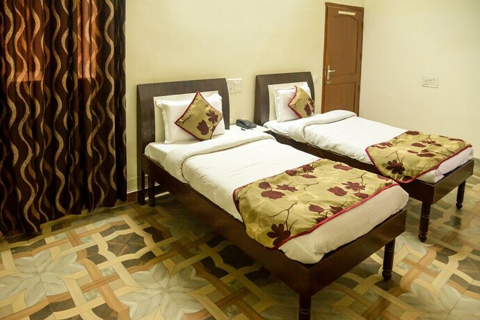 Imagen general del Hotel Oyo 7609 Dolphin. Foto 9